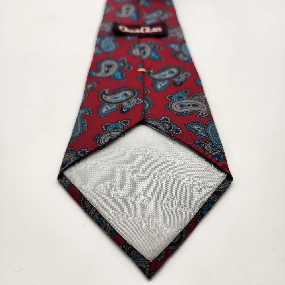 Oscar de la Renta Men's Necktie Burgundy Blue Paisley Print Dress Tie